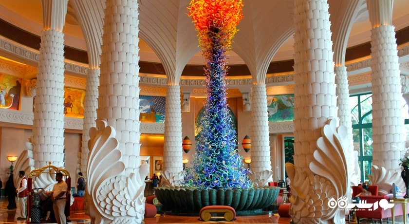 نمایی از لابی هتل آتلانتیس د پالم